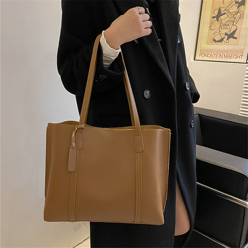 Classic Black Faux Leather Tot - Leather Work Bag Women reseña y precio