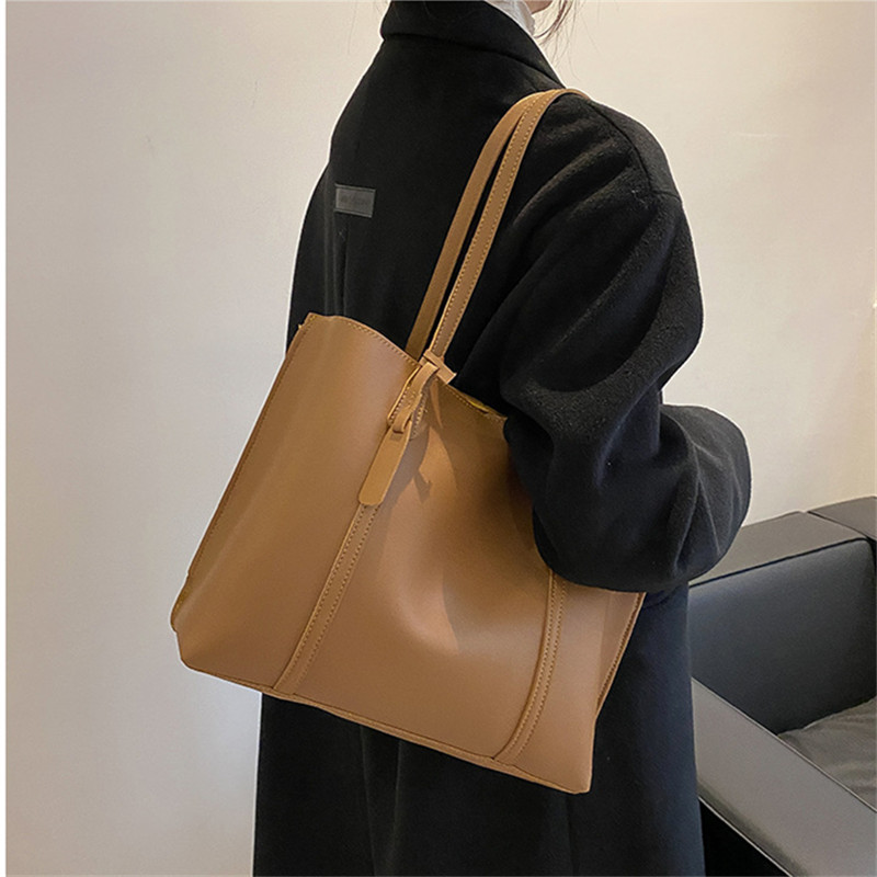 Classic Black Faux Leather Tot - Leather Work Bag Women reseña y precio